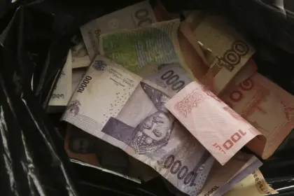 money lost value venezuelans treat notes like trash