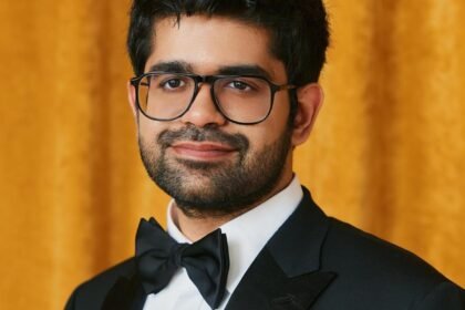 mother wanted a job at google the son created a company challenging google this is how he became a billionaire