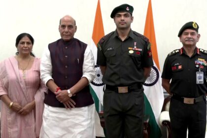 neeraj chopra honored with honorary lieutenant colonel rank in indian army
