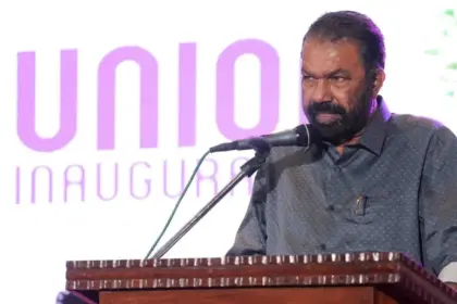 kerala pm shri controversy sivankutty slams iuml leader salam