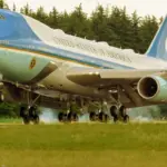 plane flying for hundreds of hours without landing inside is a whole new world