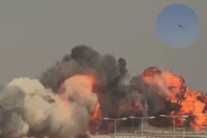 tejas indian fighter jet crashes during dubai airshow video surfaces