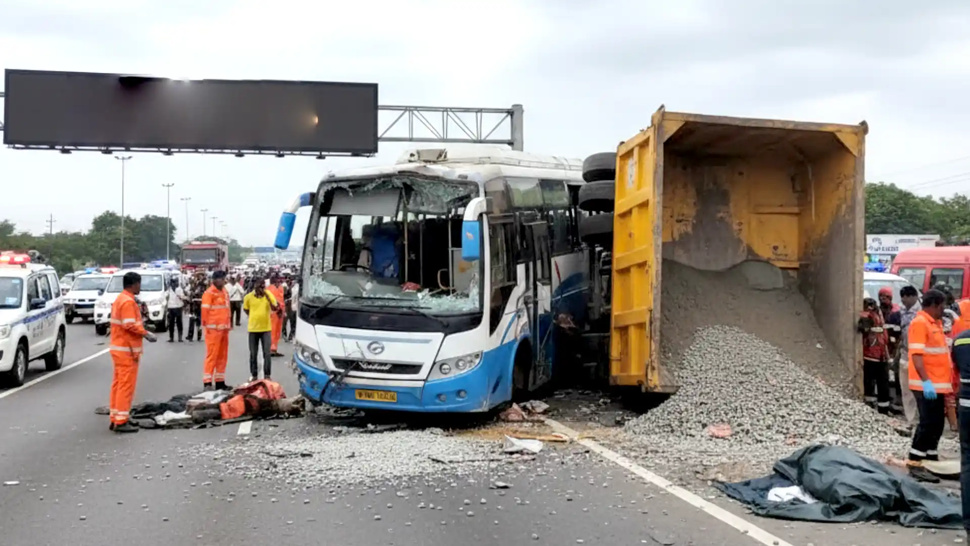 telangana bus dumper accident 20 dead cm expresses grief