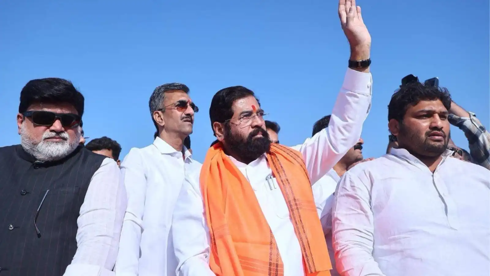 ulhasnagar civic polls bjp setback 5 senior corporators quit ravindra chahvan join shinde shivsena