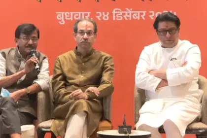 after 20 years thackeray brothers unite for elections declare our next mayor from the stage