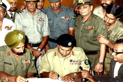 on vijay diwas president and pm pay tribute to heroes as 93000 pakistani soldiers surrendered on this day