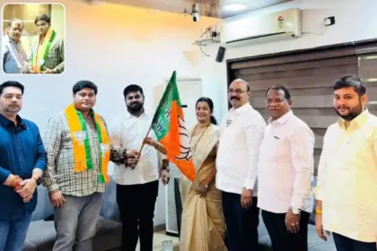 ambarnath bjp played political game 12 congress councillors join bjp