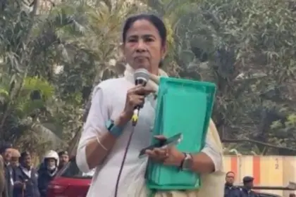 mamata banerjee arrives at pratik jains house during ed raid alleges documents taken green file mystery