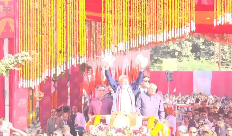 narendra modi somnath visit swabhimaan festival damaru 108 horses