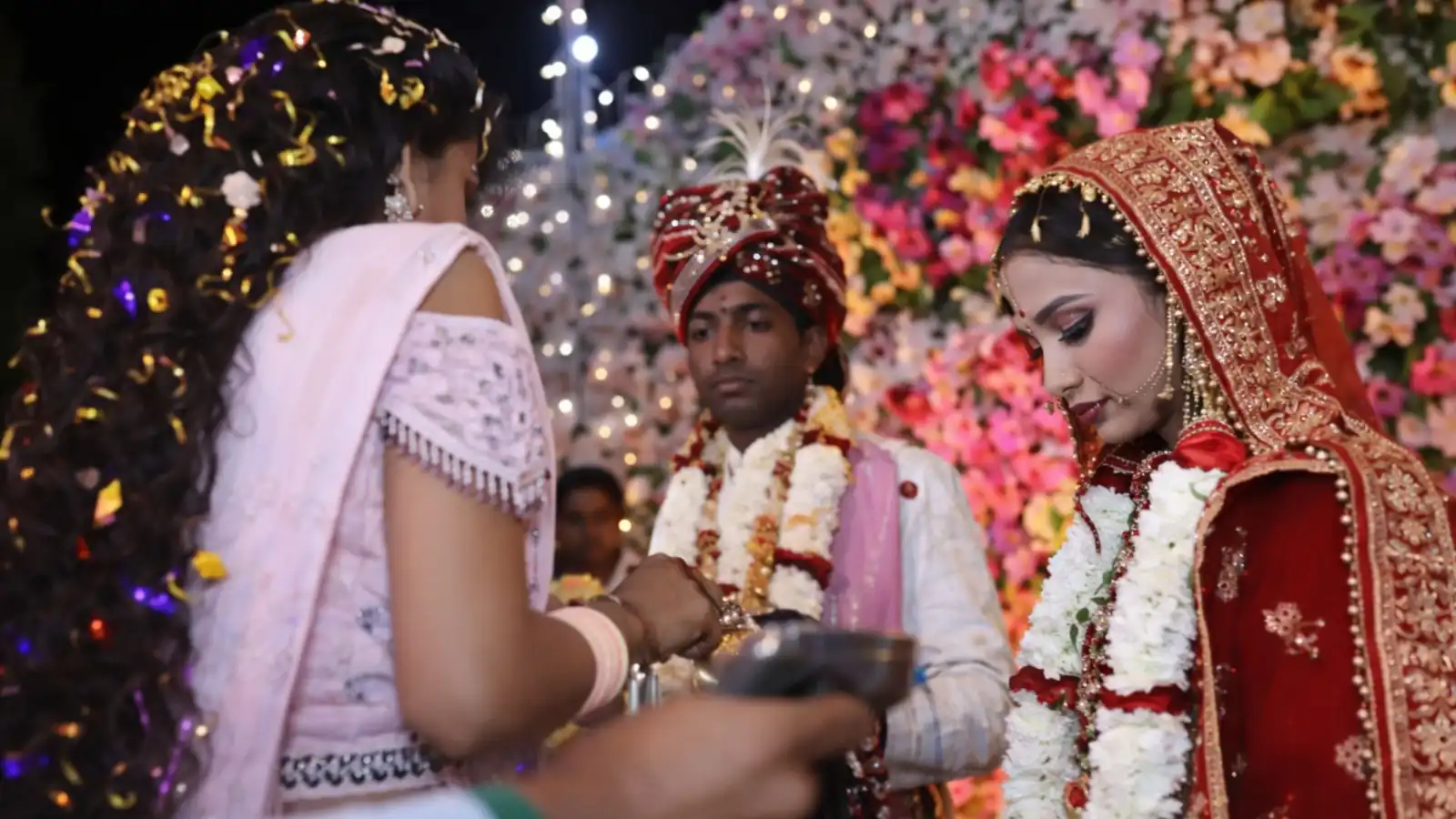 bihar buxar lover shot bride during jaimala ceremony