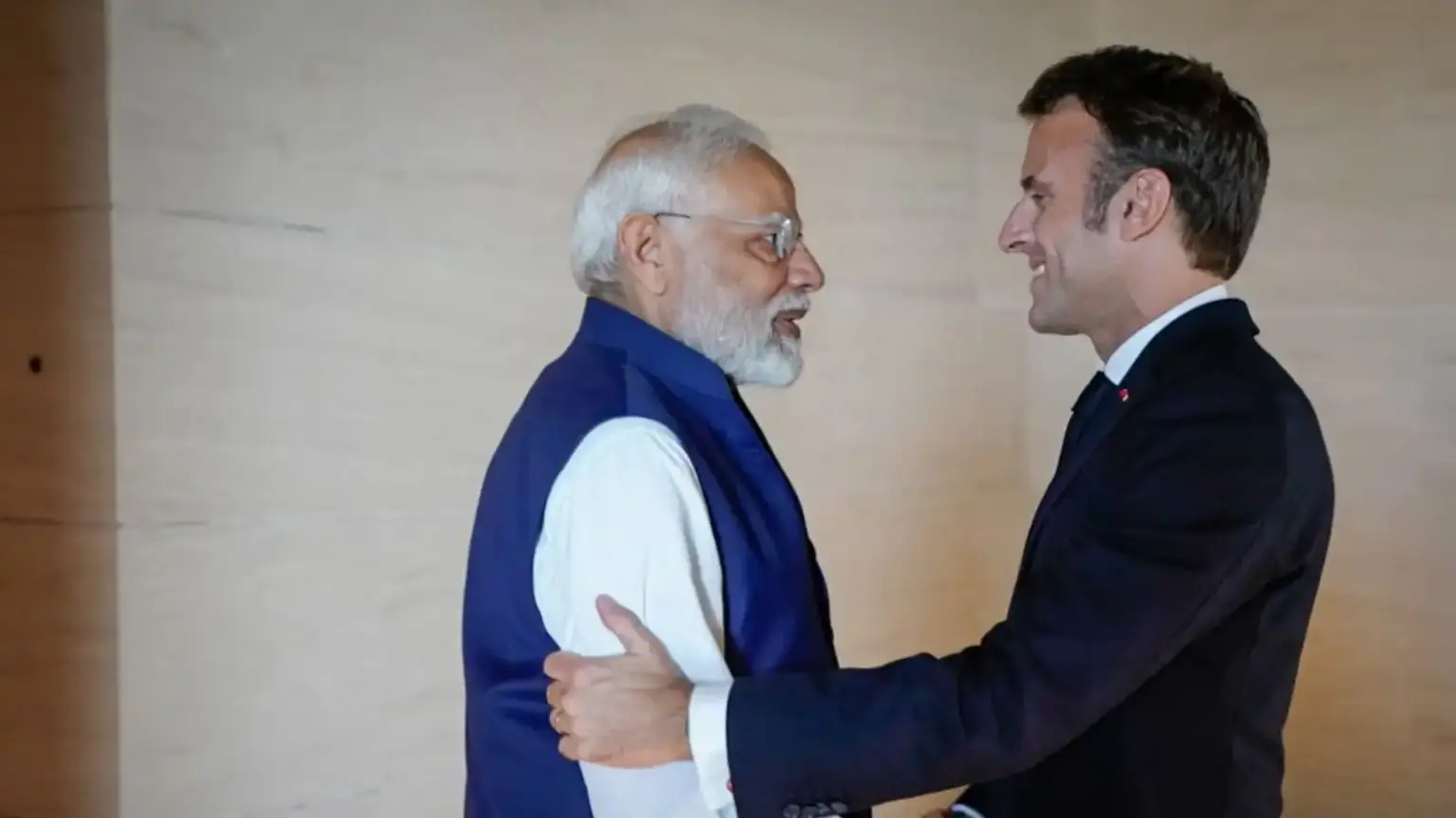 pm modi welcomes french president macron to india says welcome my dear friend approval likely for 114 rafale deal