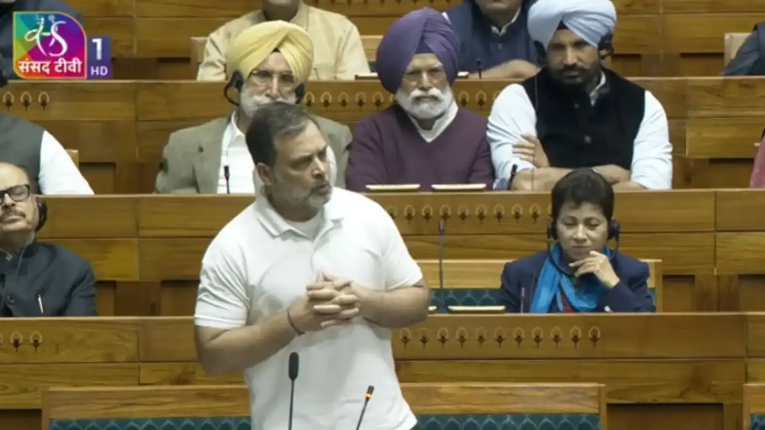 rahul gandhi lok sabha uproar over general naravane book