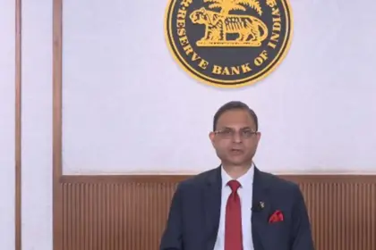 repo rate unchanged rbi keeps interest rates steady economy remains strong