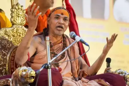 shankaracharya avimukteshwaranand accused of sexual abuse of two minors fir registered under pocso act
