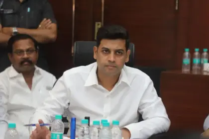 congress created the disease of naxalism we cured it says shrikant shinde slamming congress weak leadership