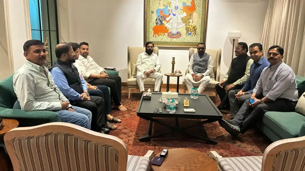shiv sena holds strategic meeting in delhi ahead of budget session deputy cm eknath shinde gives key directives to mps
