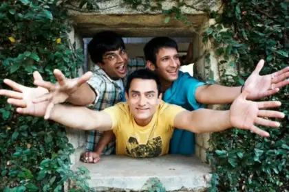 3 idiots 2 story moves 10 years ahead rancho raju farhan trio returns aamir khan surprises fans with big update