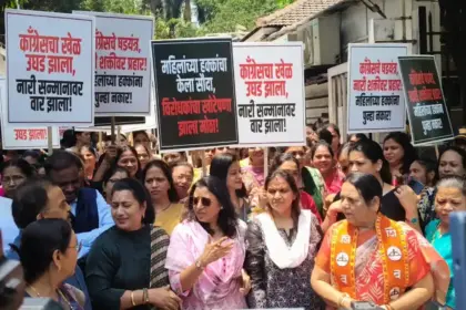women reservation bill shiv sena protest mumbai congress controversy