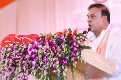 formation of new government in assam himanta biswa sarma takes oath as chief minister for second time 4 ministers also assumed charge