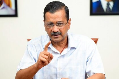 high court issues notice to kejriwal sisodia and other aap leaders over posts on justice swarna kanta sharma controversy escalates in case