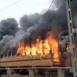 massive fire breaks out in fast passenger train from sasaram to patna passengers flee amid smoke and flames