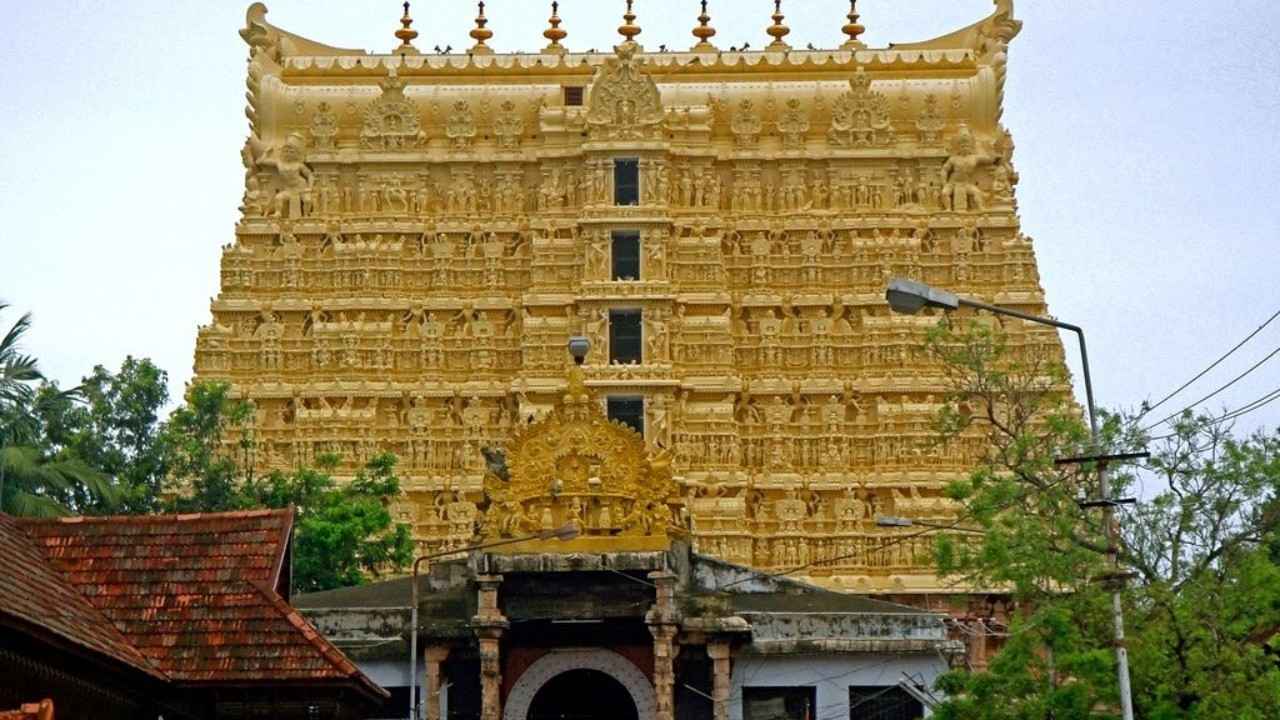 sensation at sree padmanabhaswamy temple gold and diamond ornaments missing report submitted to home secretary