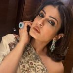 raveena tandons mothers house robbed jewellery and watches worth 25 lakh missing police arrest house help